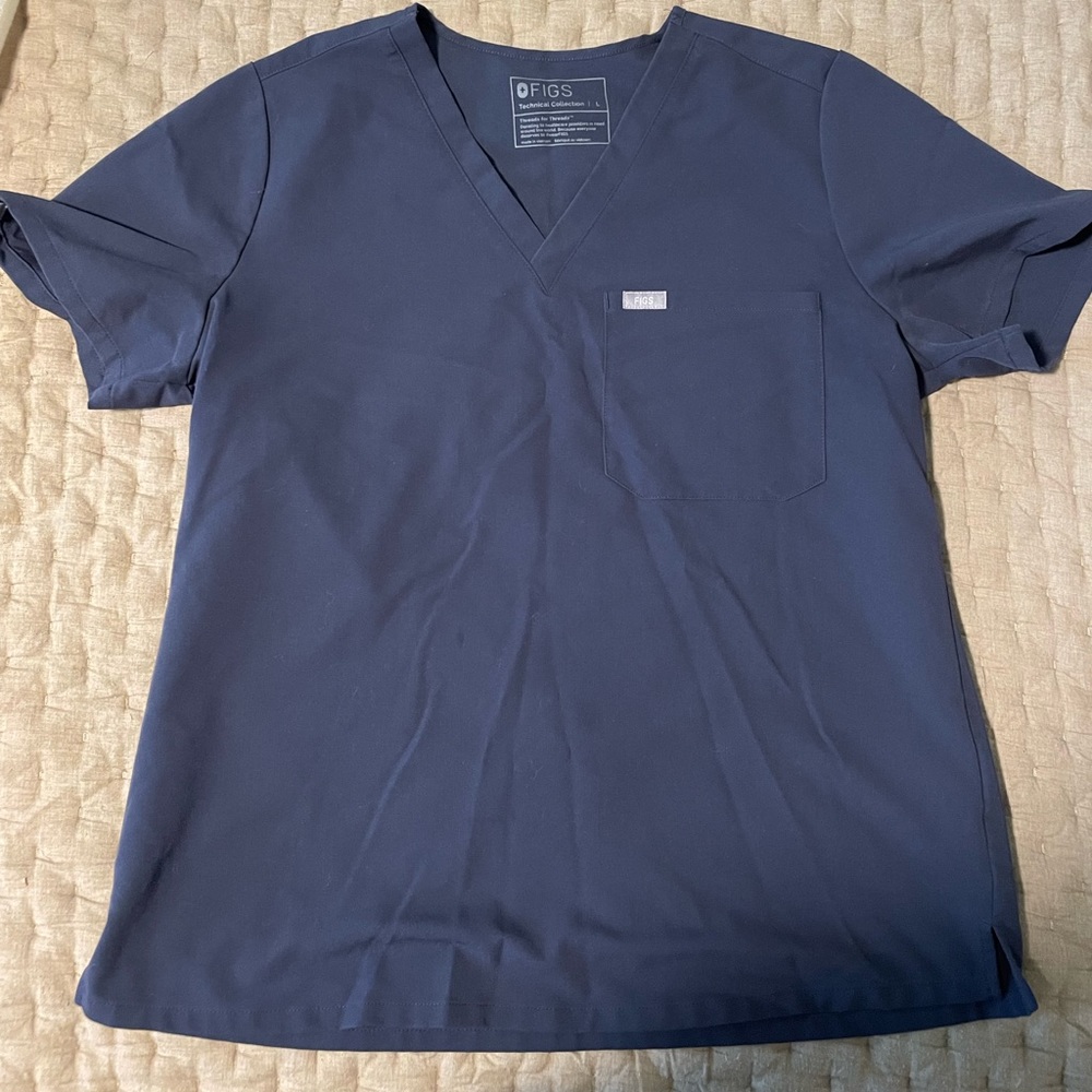 Figs scrub set—size large—navy.